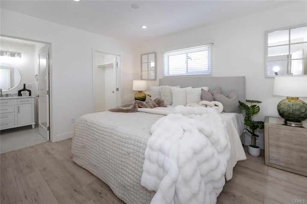 15256 Clymer St - Photo 2 of 8