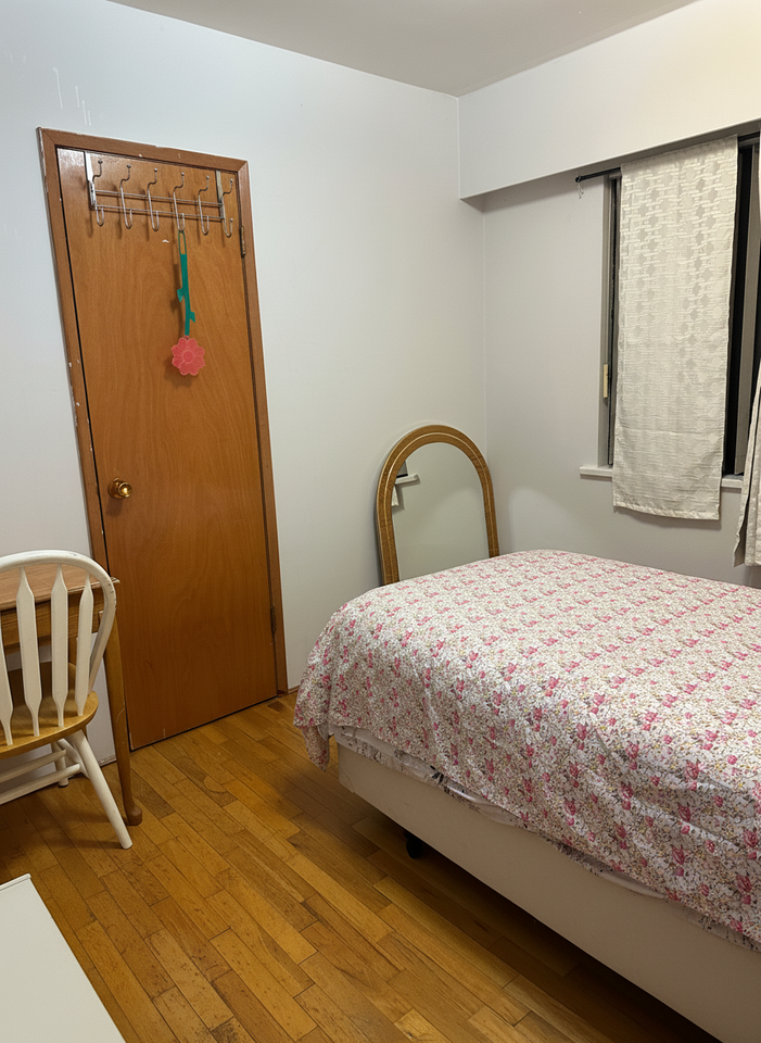 2165 East 42nd Avenue - Photo 3 of 11