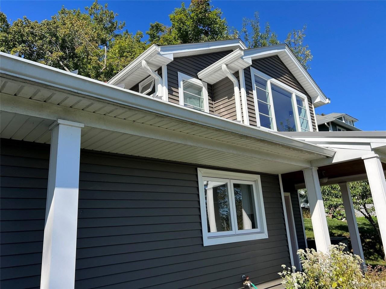 170 N Franklin St - Photo 3 of 30