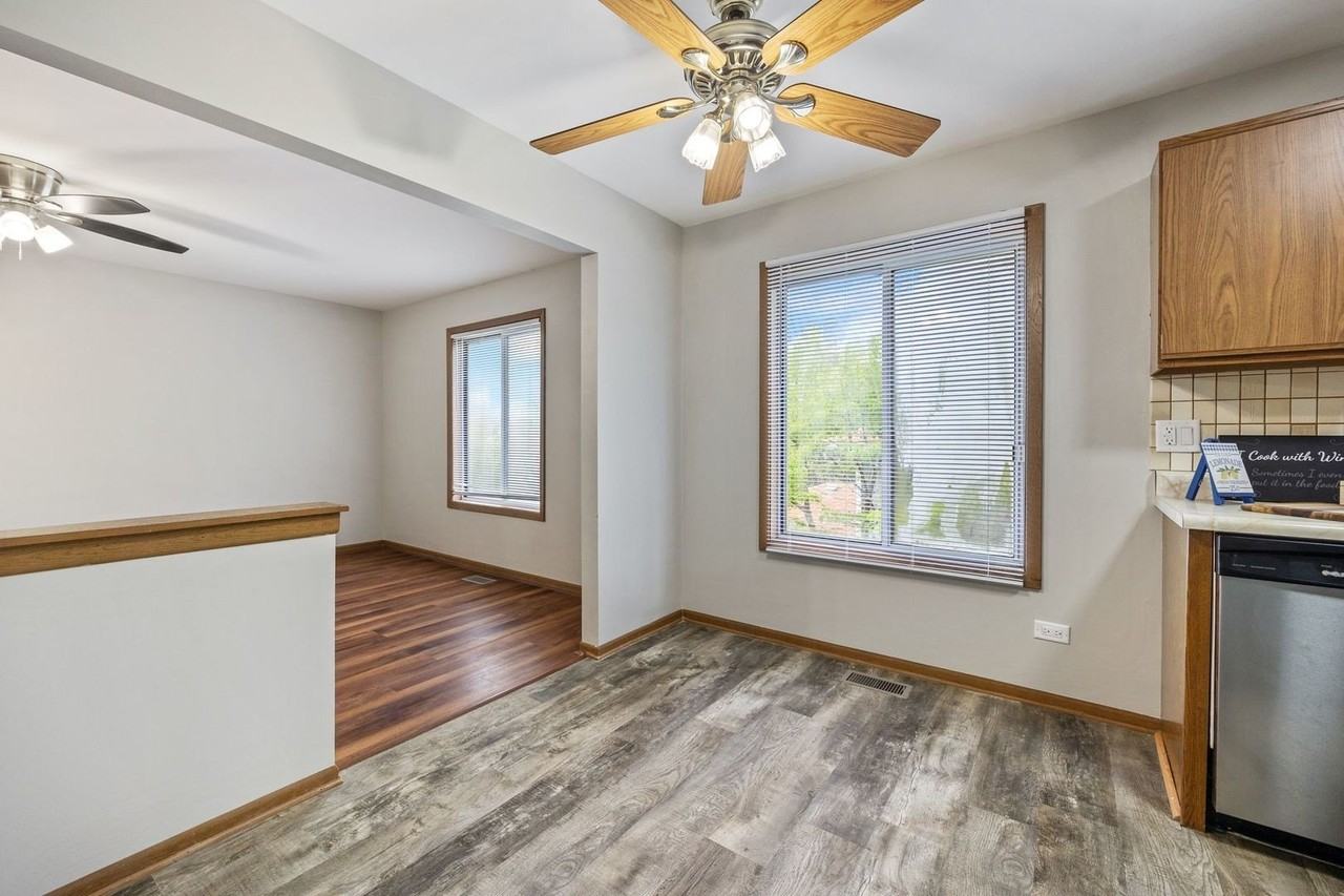 35 Terry Dr #D - Photo 6 of 21