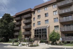 1910 Chestnut Ave #D306 - Photo 1 of 1