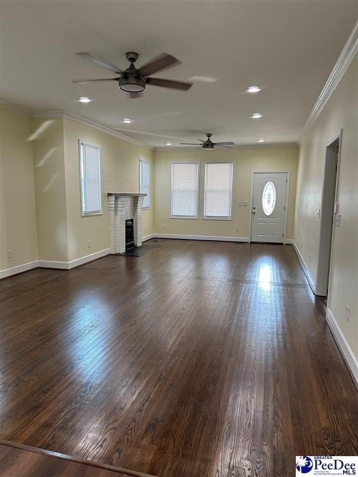 203 S Franklin Dr - Photo 4 of 10