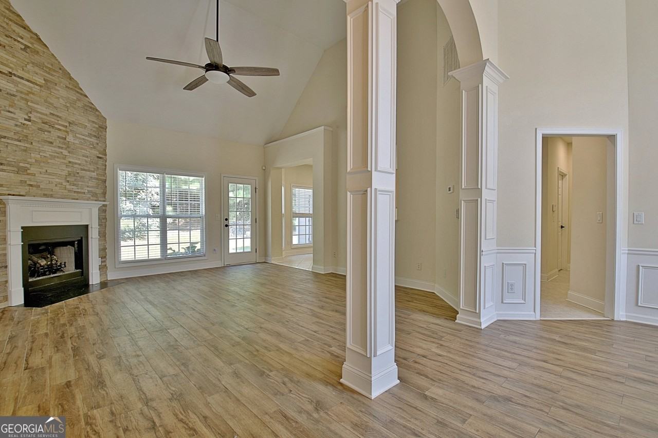 110 Freeman Forest Dr - Photo 7 of 50