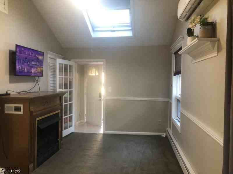 29 Manito Ave - Photo 6 of 15