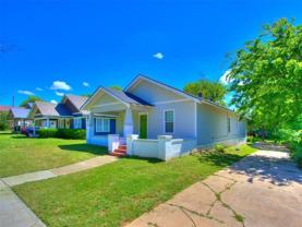 1017 N Bdwy Avenue - Photo 1 of 1