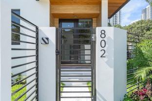 802 Ne 2nd St - Photo 1 of 1