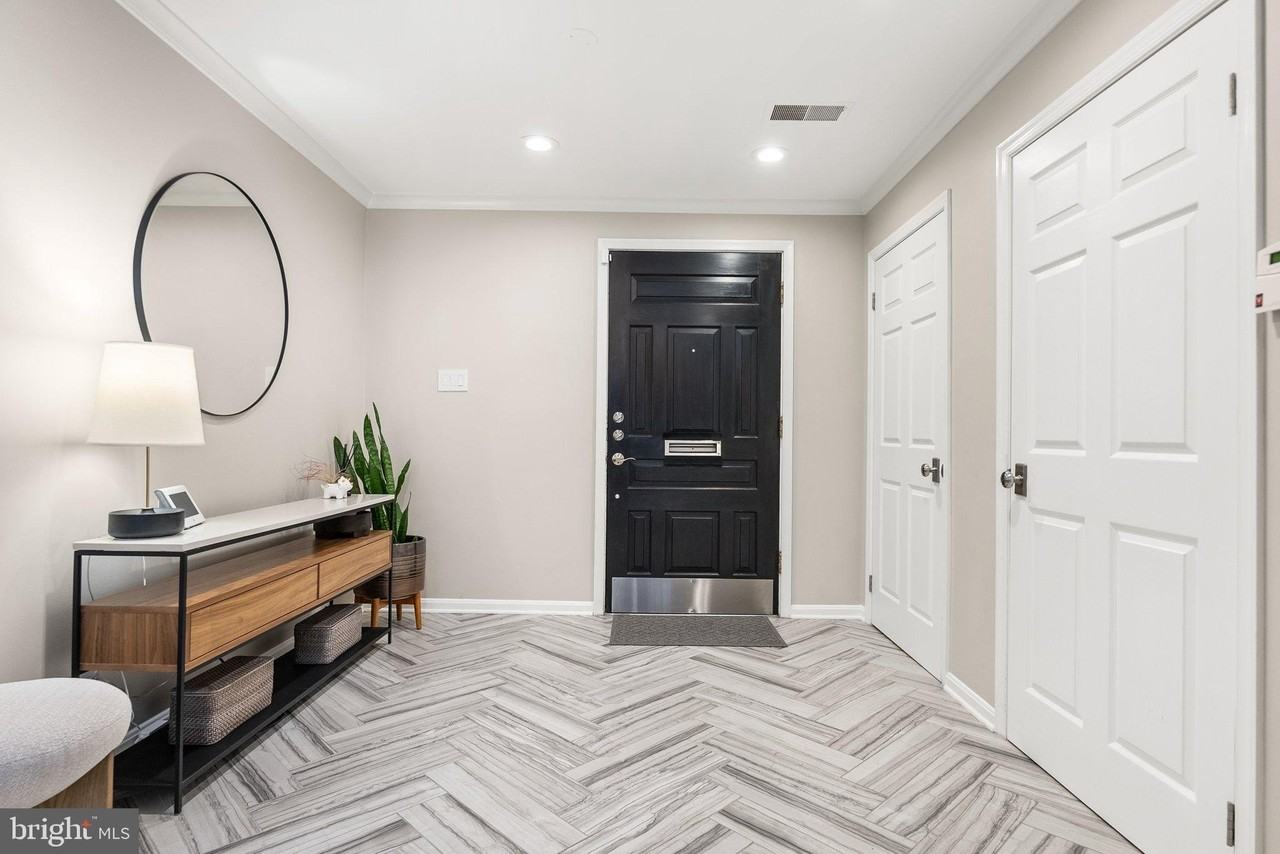 2729 Unicorn Ln Nw - Photo 5 of 44