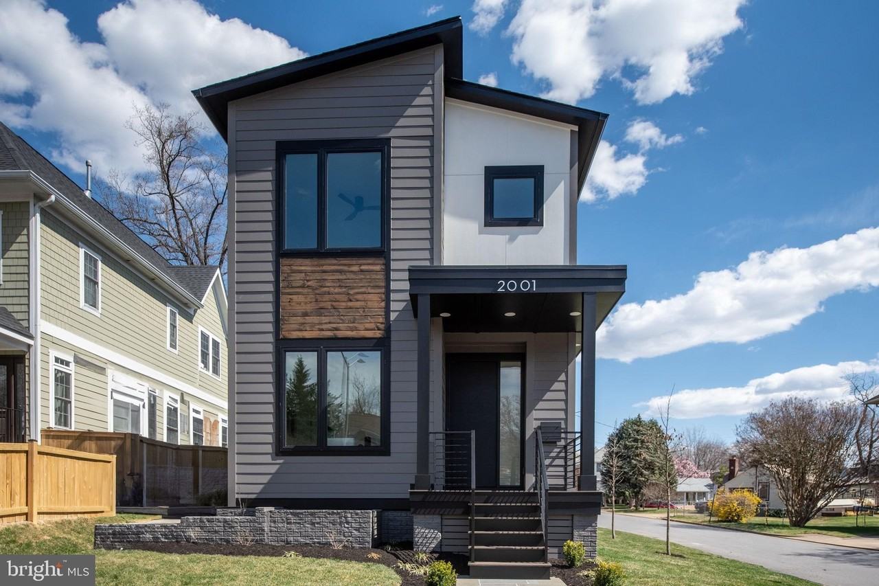 2001 N George Mason Dr - Photo 2 of 50