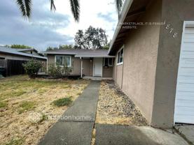 1878 Southwood Dr - Photo 1 of 1