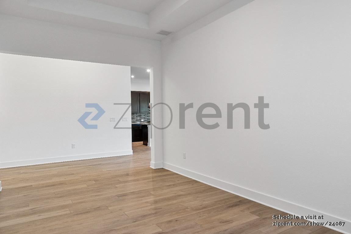616 Hallwood Drive - Photo 3 of 26