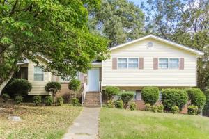 featured image of 424 20th Ct Ne