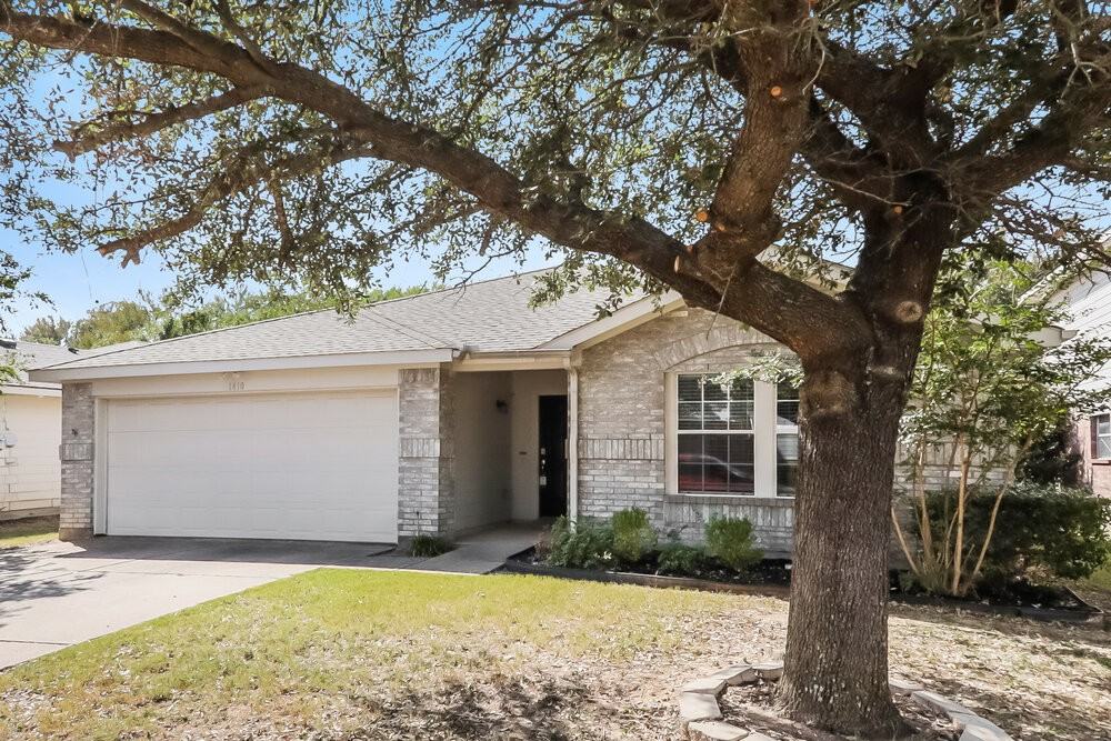 1410 Post Oak Trl - Photo 3 of 17