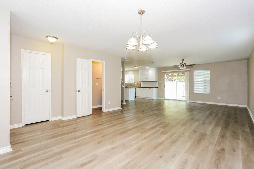 2732 Maegen Cir - Photo 6 of 17