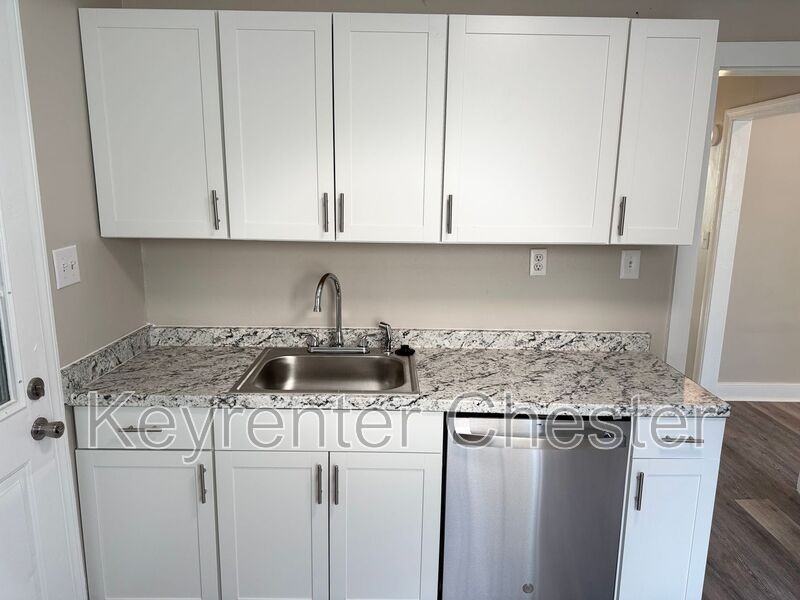 722 Texas Ave - Photo 6 of 11