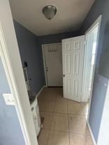 901 W Anderson St #B - Photo 1 of 1