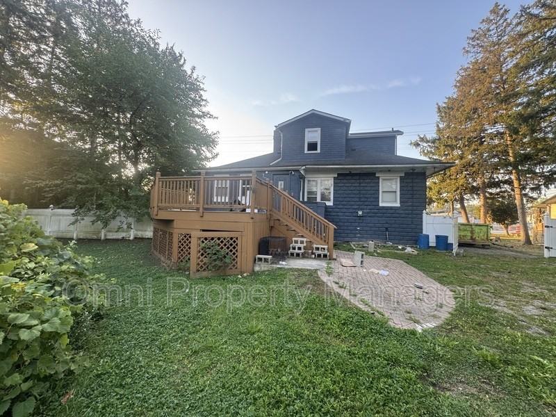 8421 E 10 Mile Rd - Photo 2 of 13