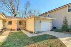 706 S Vine Unit B, - Photo 1 of 1