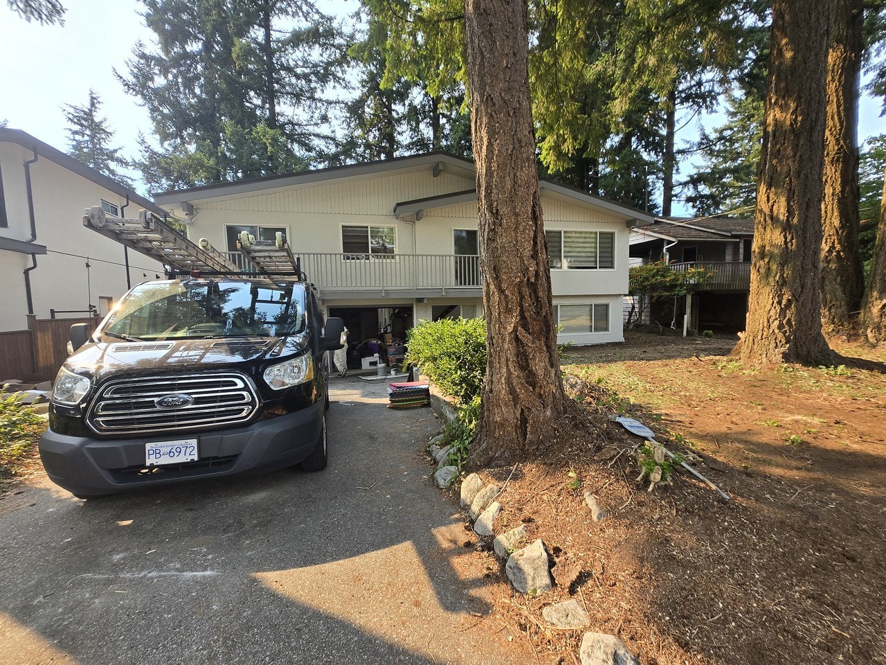 6611 Albion Way - Photo 3 of 7