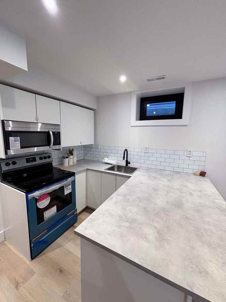 St Clair Ave W & Winona Dr - Photo 3 of 11