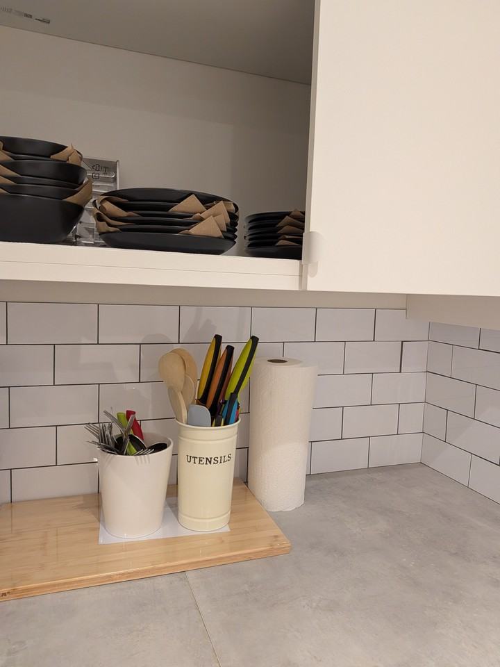 St Clair Ave W & Winona Dr - Photo 7 of 11