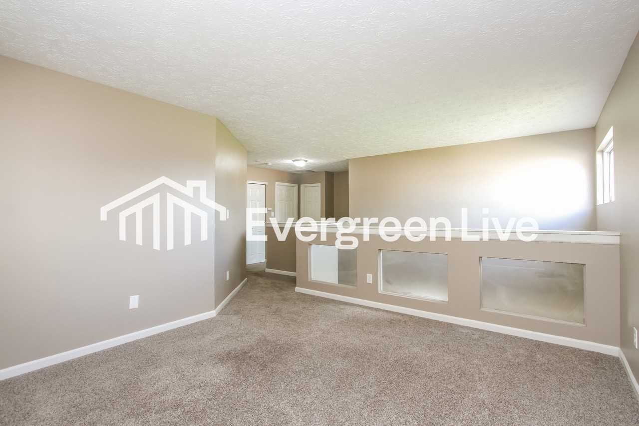 634 Stobus Dr - Photo 7 of 15
