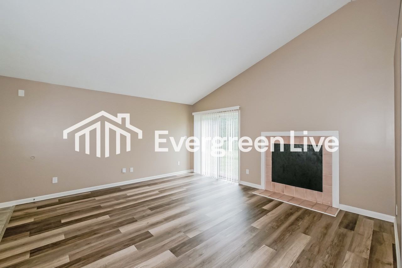 2719 Wortham Way - Photo 4 of 15