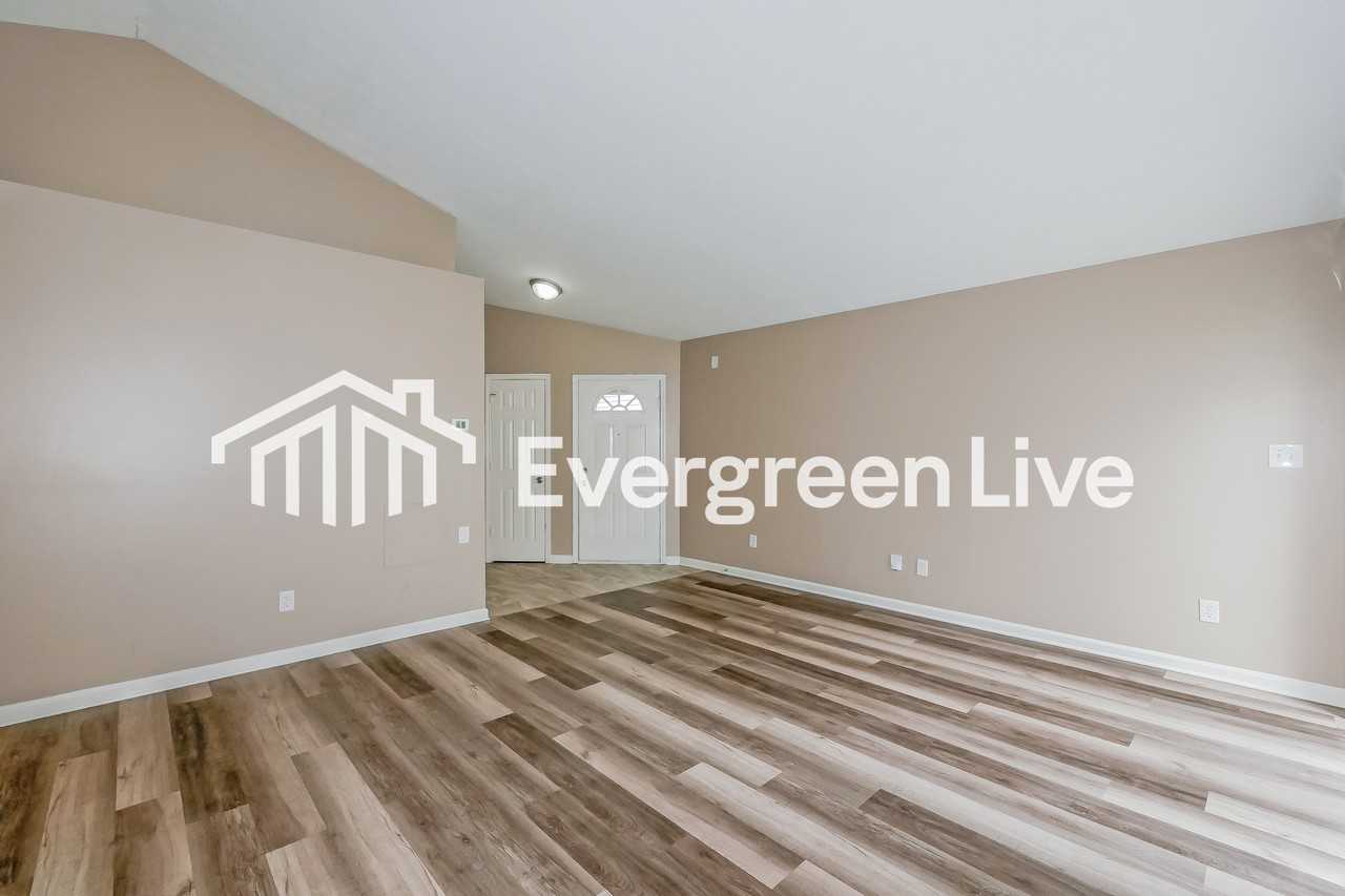 2719 Wortham Way - Photo 5 of 15
