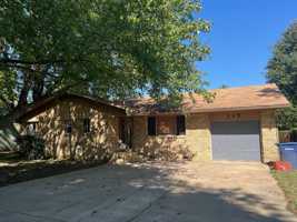 featured image of 215 W Highland St