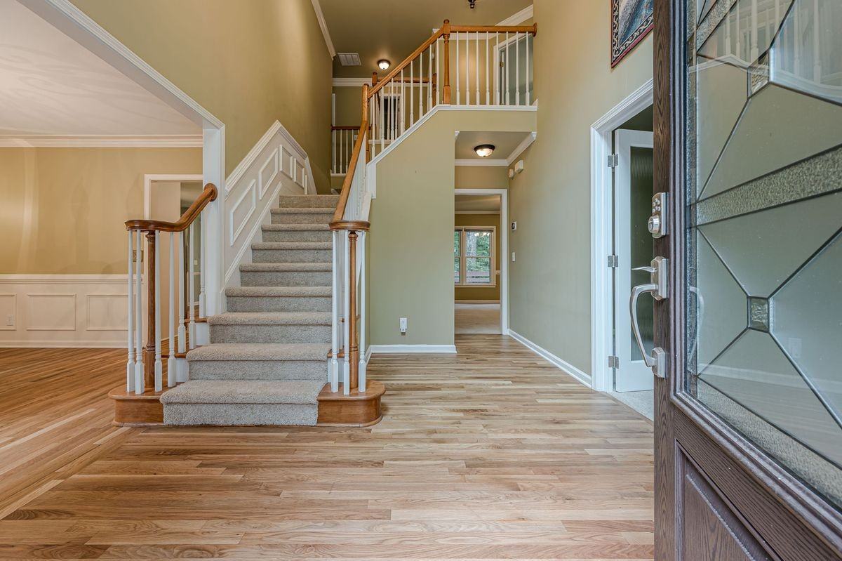 461 Braidwood Walk Nw - Photo 5 of 47