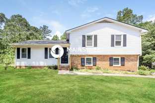 185 Hyde Cir - Photo 1 of 1