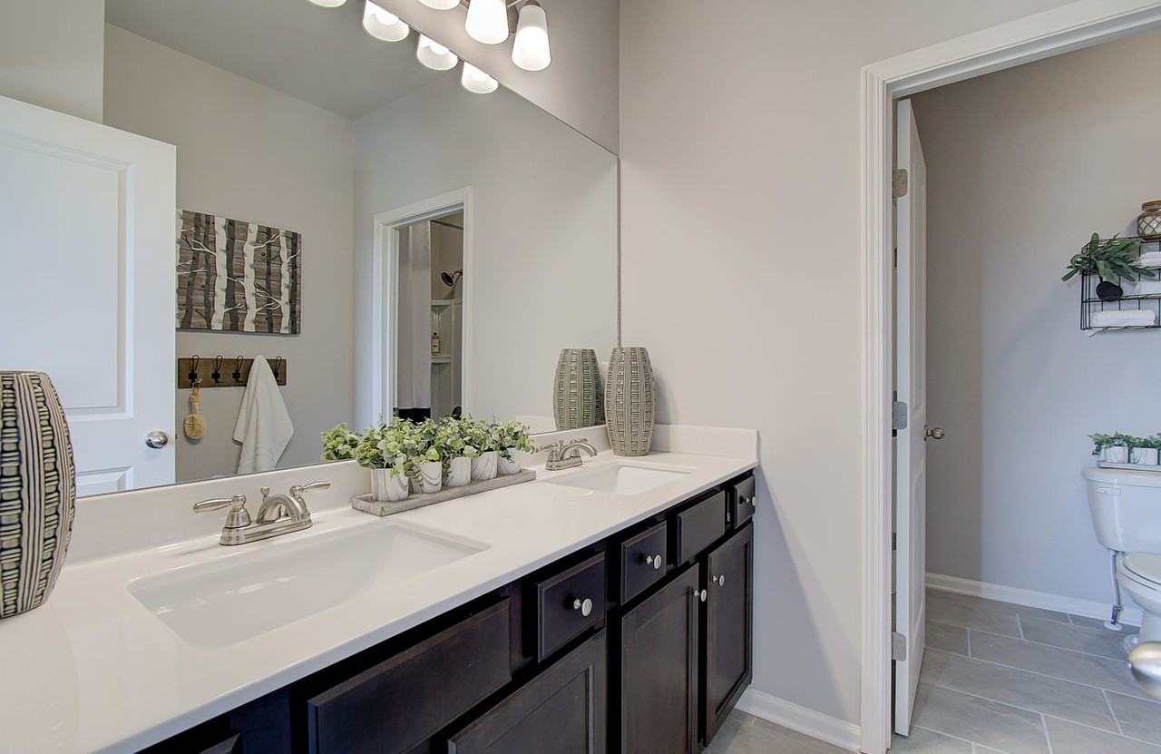 6945 Lancaster Xing #NA - Photo 7 of 9