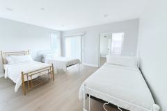 1265 E Adams Blvd - Photo 1 of 1