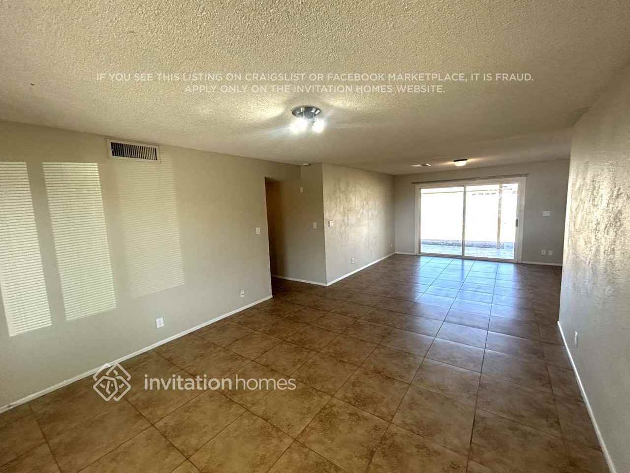 12663 N 47th Dr - Photo 7 of 19