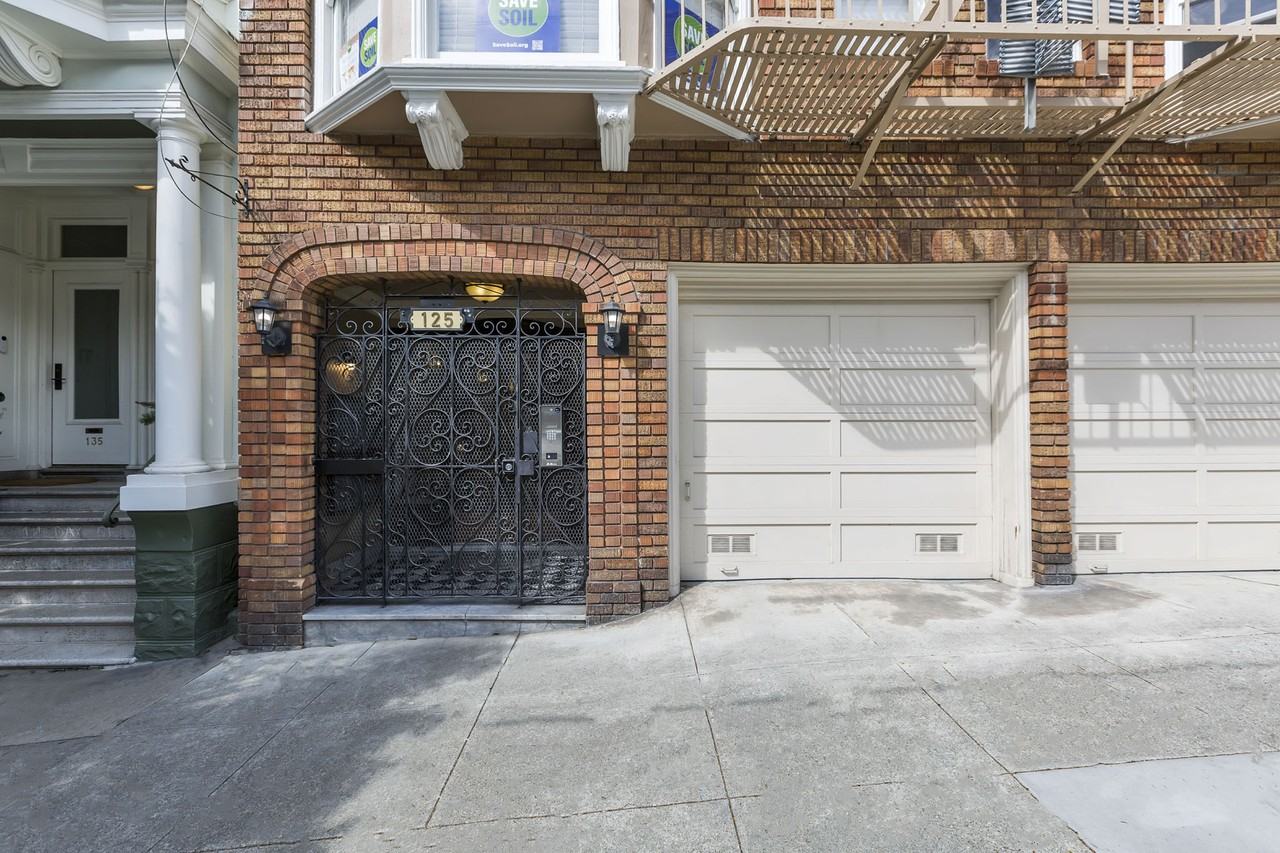 125 Clayton - Photo 2 of 3