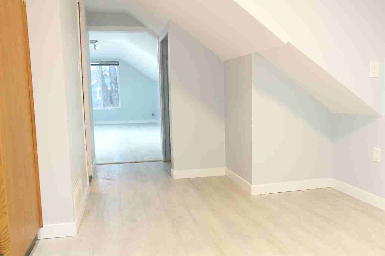 796 12th Ave E #1 - Photo 4 of 9