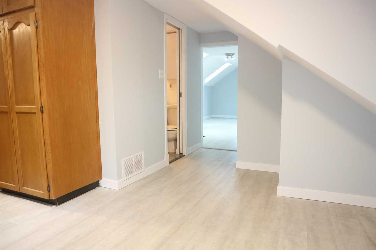 796 12th Ave E #1 - Photo 5 of 9