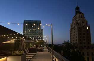 1010 11th St - Photo 1 of 1