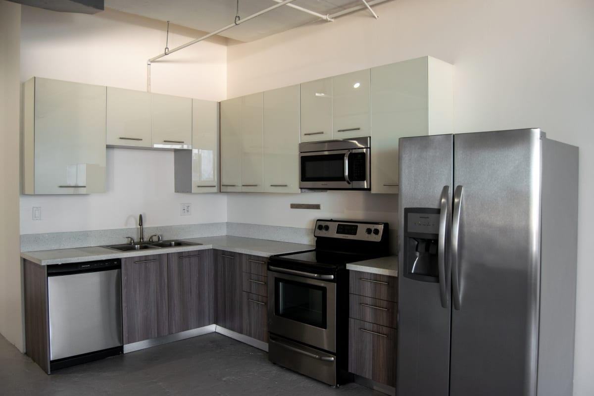 837 Traction Ave - Photo 7 of 27