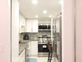 3100 Collins Avenue - Photo 1 of 1