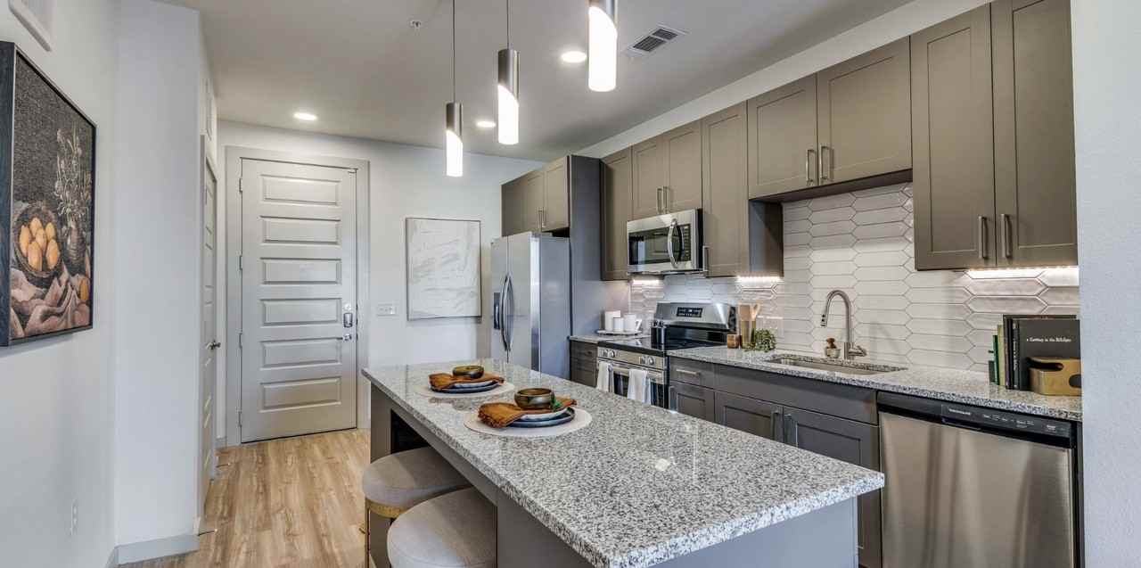 Gateway Blvd & Whaley Dr #1311 - Photo 6 of 39