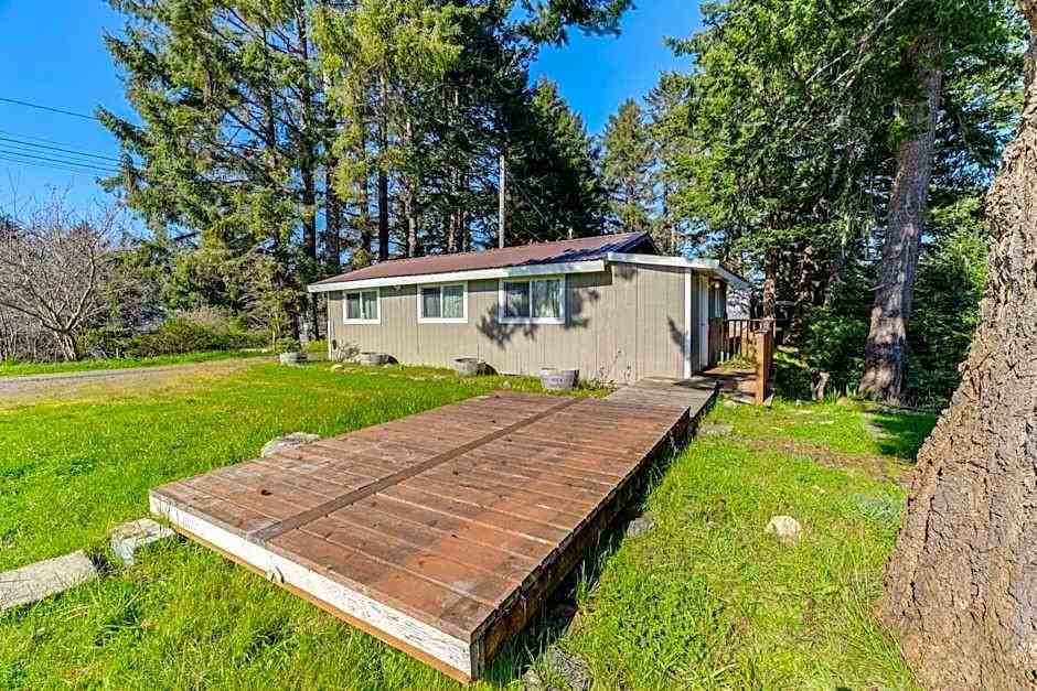 91355 Lowell Ln - Photo 2 of 22