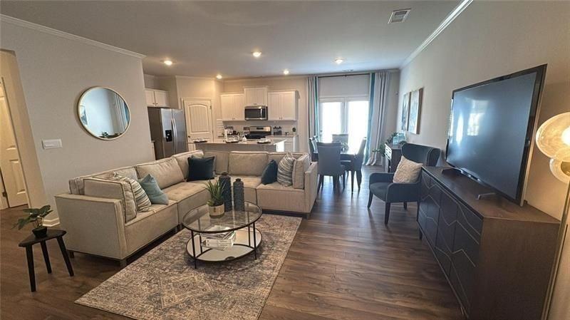 2605 Poppy Ct - Photo 2 of 19