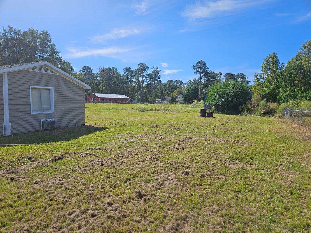 3500 Marathon Ave - Photo 3 of 26