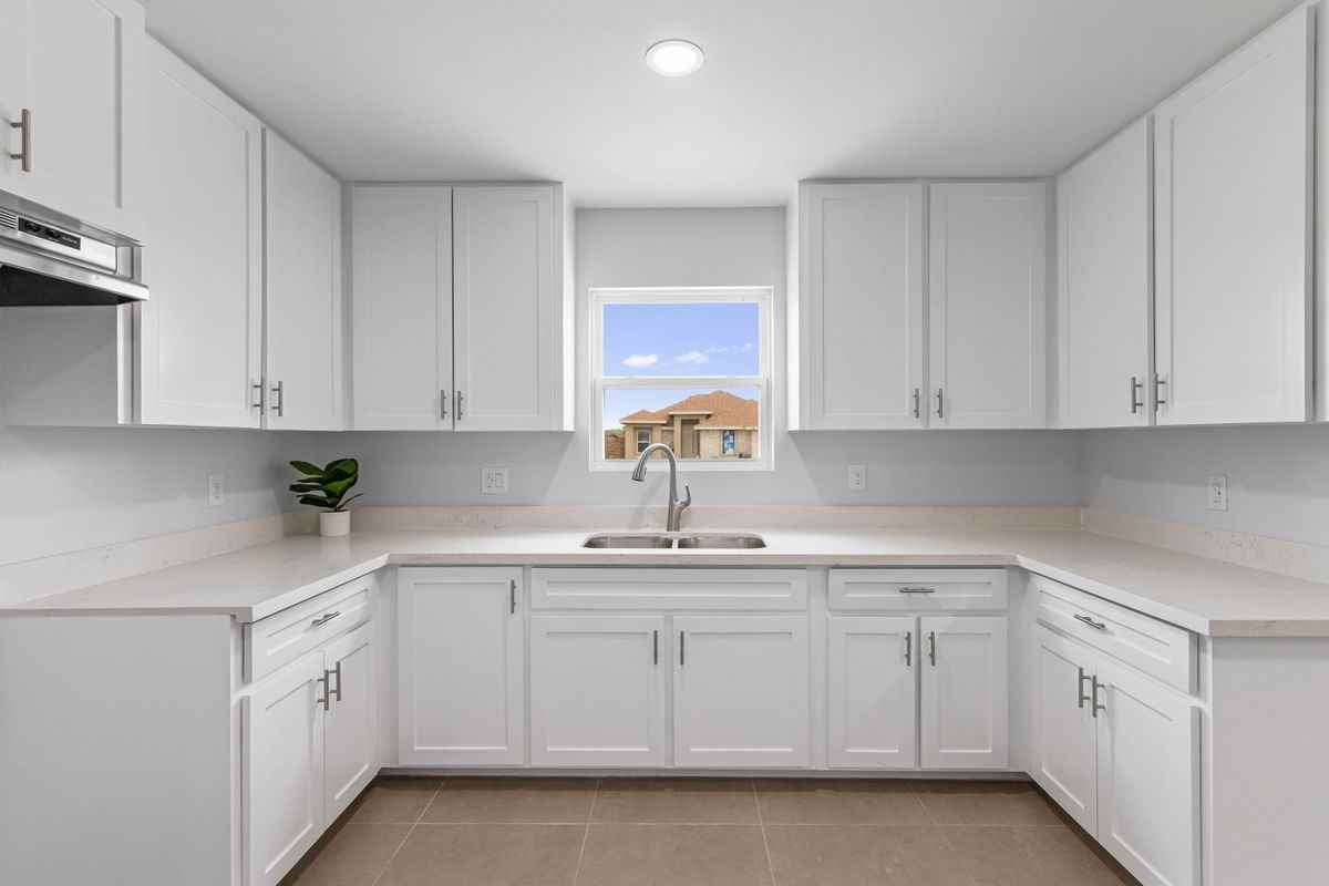 664 Marrs Ave ##B - Photo 5 of 19