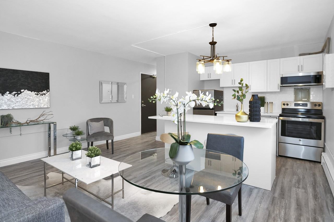 385 Melvin Unit 305 - Photo 2 of 12