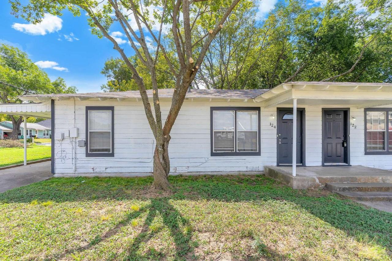 124 Ramsey Ave - Photo 2 of 19