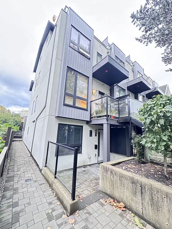 2725 Duke Street #2 - Photo 2 of 9