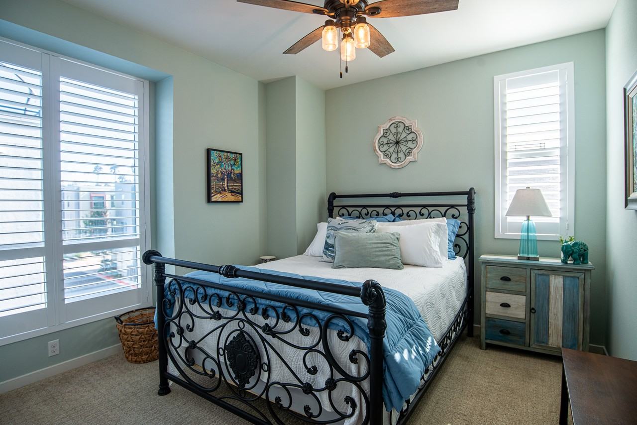 1562 Vista Del Mar Way #1 - Photo 5 of 35