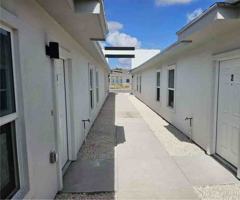 featured image of 508 North Emerald Avenue #4