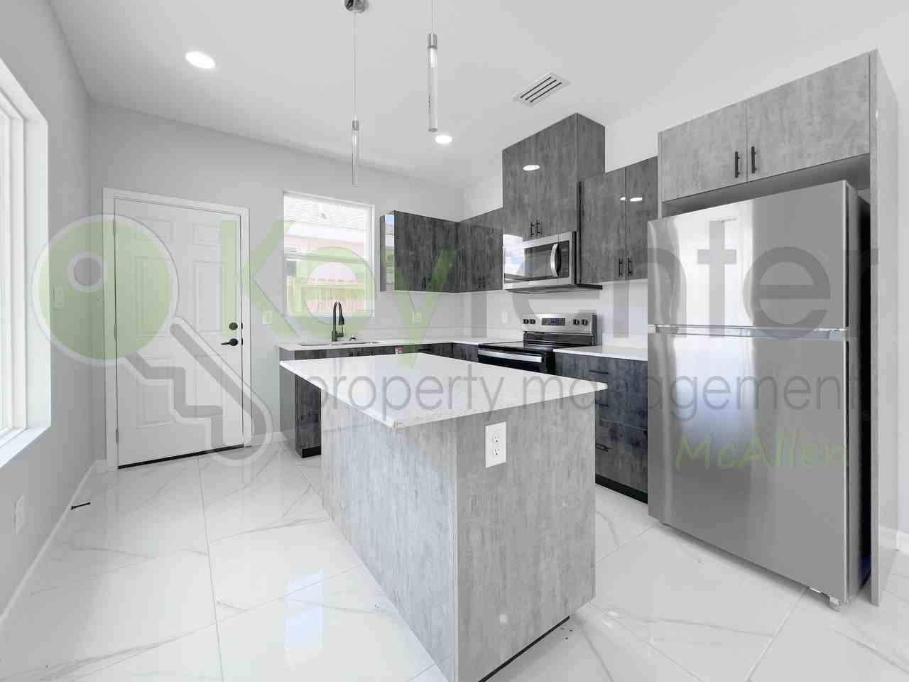 1000 N Woodson Ave #4 - Photo 5 of 23